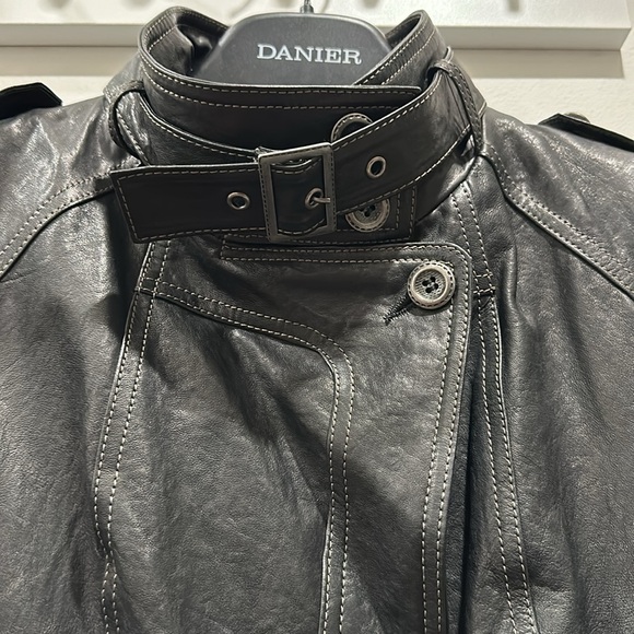 Never worn black military style leather jacket - Picture 2 of 12